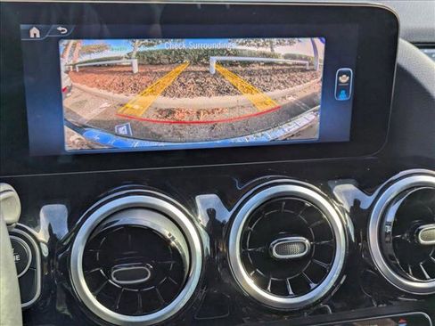 Certified 2025 Mercedes-Benz GLA 250 GLA 250 image 12