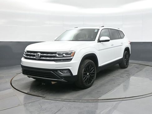 Used 2019 Volkswagen Atlas SEL image 3