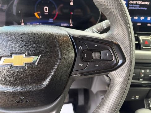 Used 2025 Chevrolet TrailBlazer LT AWD/4WD image 20