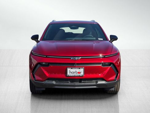 New 2026 Chevrolet Equinox EV LT w/ LPO, Blackout Package image 2