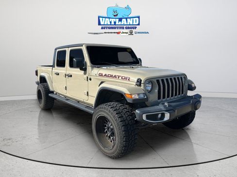 Certified 2020 Jeep Gladiator Sport w/ Quick Order Package 24S image 7