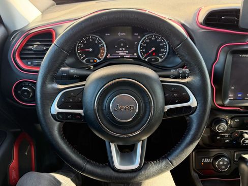 Used 2021 Jeep Renegade Trailhawk w/ Sun & Sound Group AWD/4WD image 19
