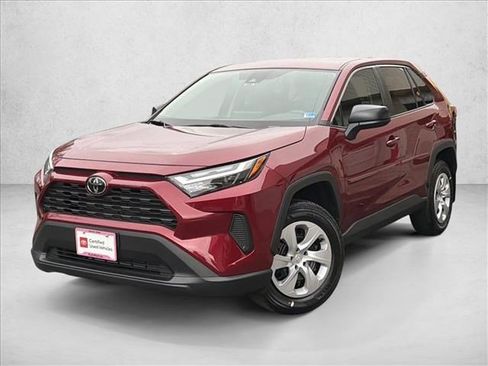 Used 2025 Toyota RAV4 LE AWD/4WD image 1