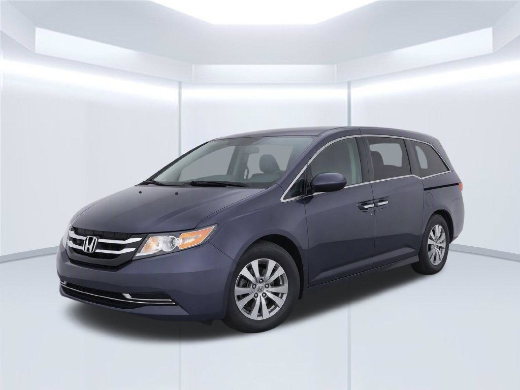 Used 2016 Honda Odyssey SE image 2