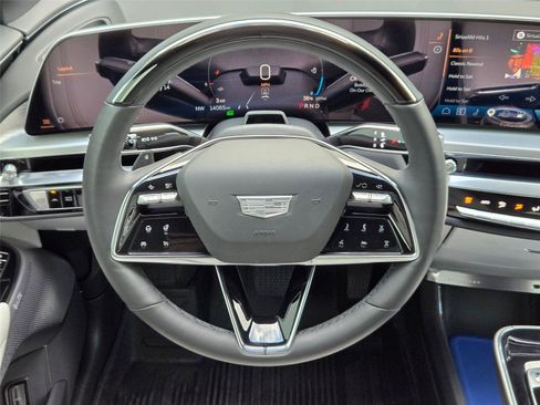 Used 2024 Cadillac Lyriq Sport RWD image 15