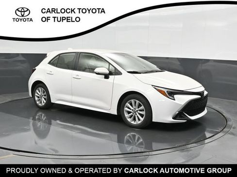 Used 2024 Toyota Corolla SE FWD image 5