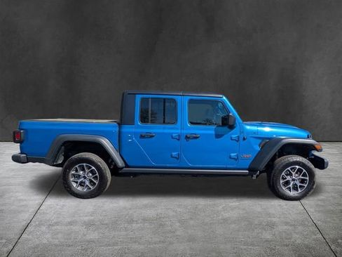 Used 2023 Jeep Gladiator Mojave w/ Trailer Tow Package image 3