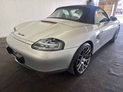 Used 2000 Porsche Boxster RWD image 4