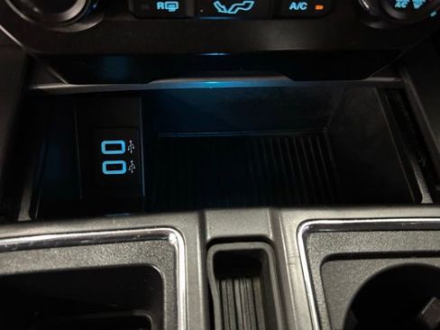 Used 2018 Ford F150 XLT w/ Equipment Group 302A Luxury image 31