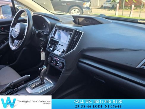 Used 2019 Subaru Crosstrek 2.0i Premium w/ Eyesight System AWD/4WD image 16