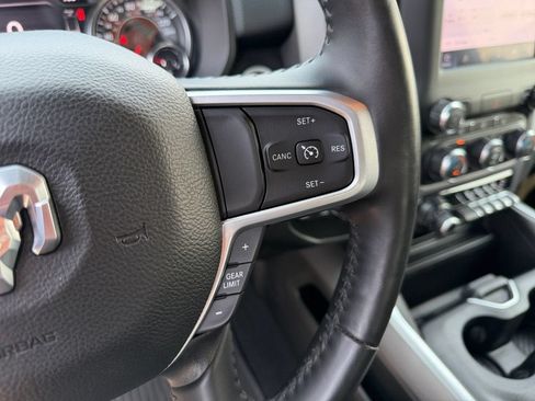 Used 2022 RAM 1500 Big Horn AWD/4WD image 16