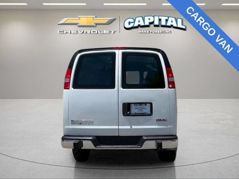 Used 2025 GMC Savana 2500 w/ Driver Convenience Package RWD image 4