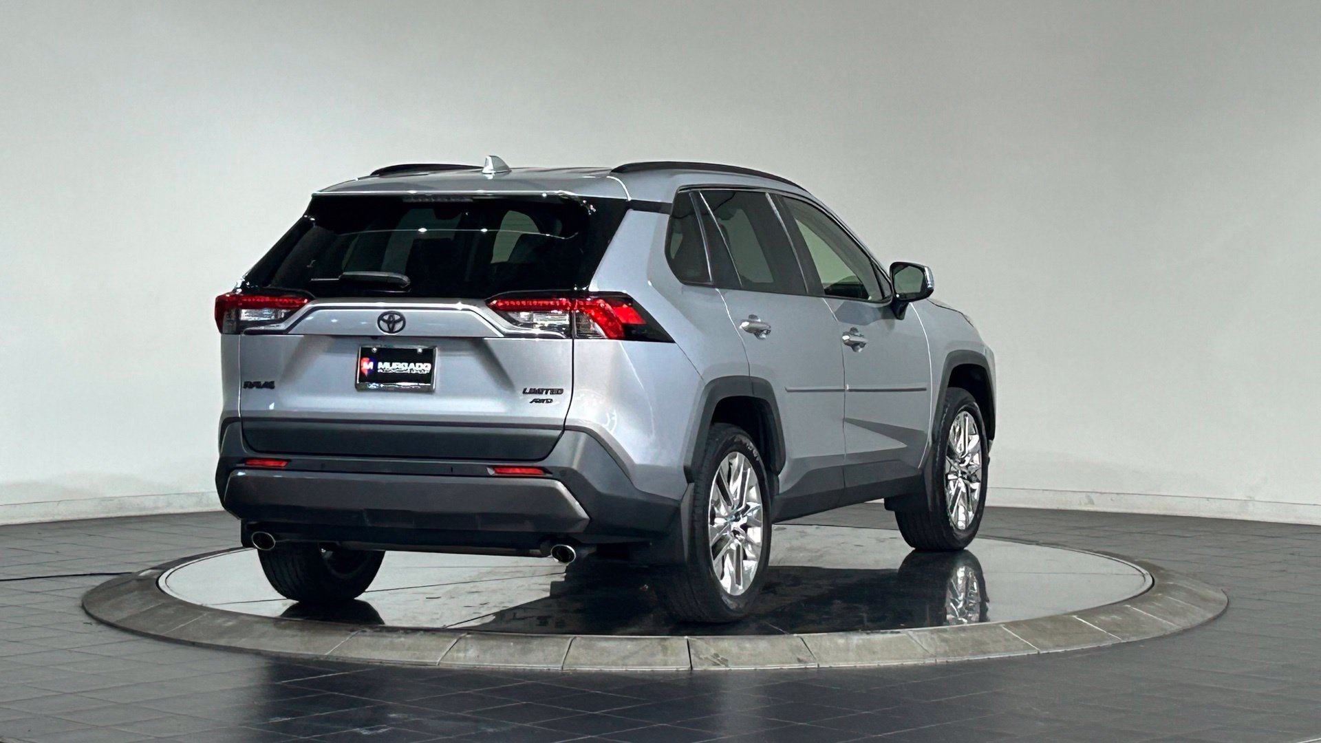Used 2021 Toyota RAV4 Limited w/ Limited Grade Weather Package AWD/4WD image 10