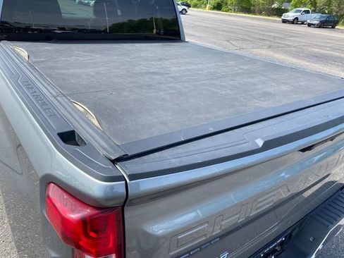 Certified 2023 Chevrolet Silverado 1500 LTZ AWD/4WD image 21