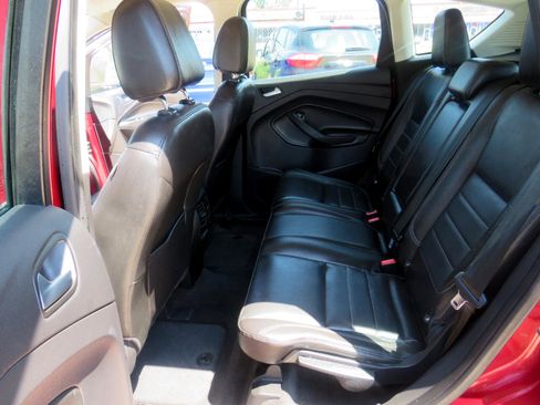 Used 2013 Ford C-MAX Energi SEL w/ Interior Protection Pkg image 20