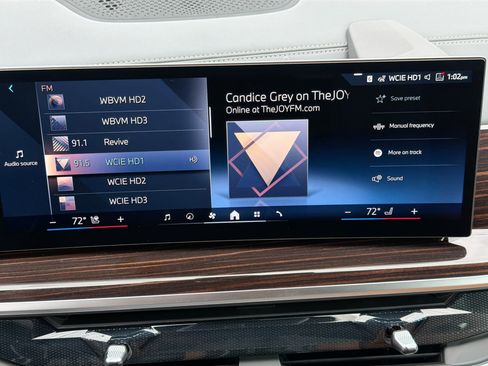 New 2026 BMW X5 xDrive50e image 31