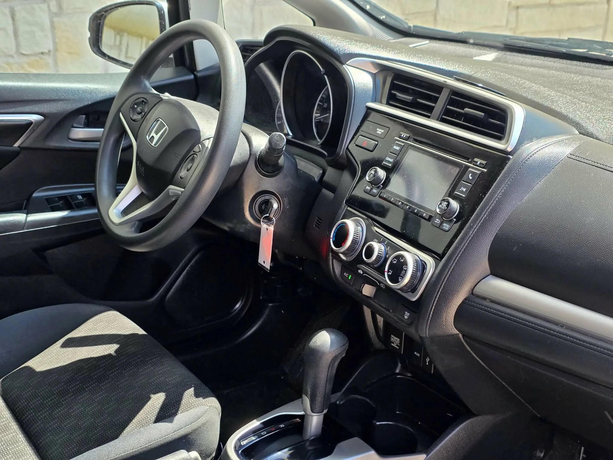 Used 2015 Honda Fit LX image 17