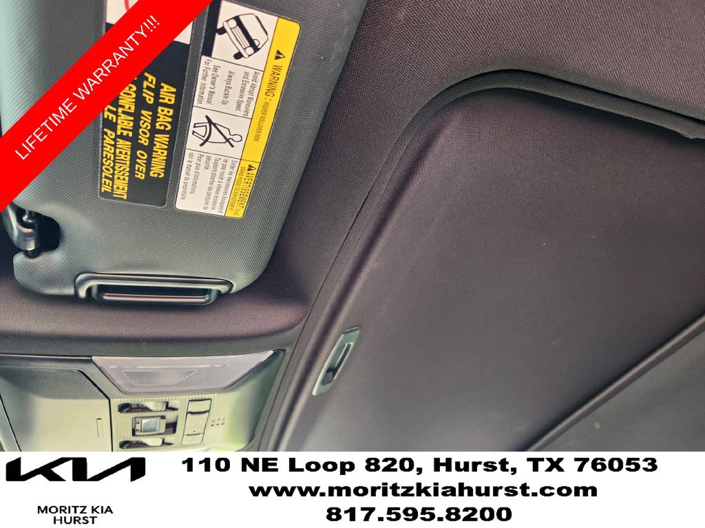 Used 2025 Toyota RAV4 XSE AWD/4WD image 26