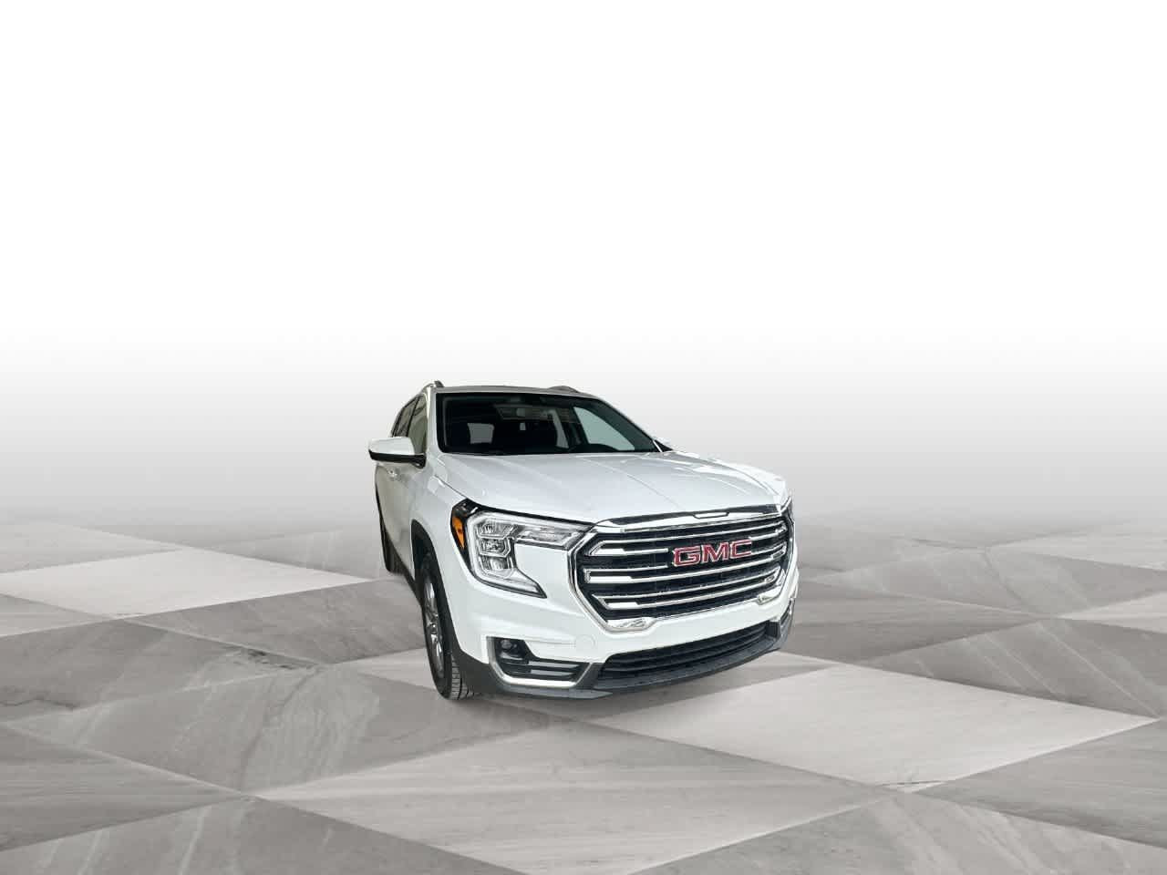 Used 2024 GMC Terrain SLT AWD/4WD image 2