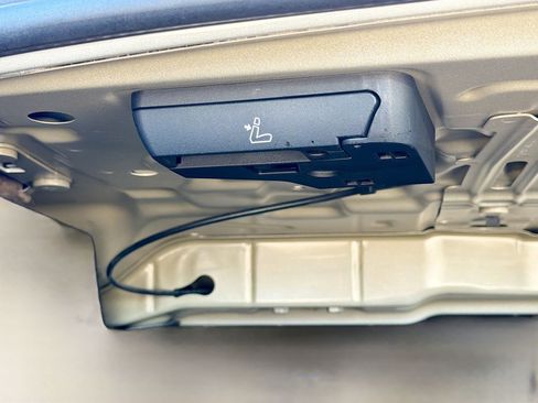 Used 2019 BMW 330i Sedan w/ Premium Package image 14