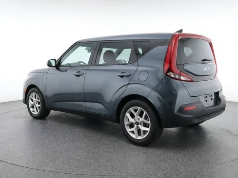Used 2025 Kia Soul LX w/ LX Technology Package image 6