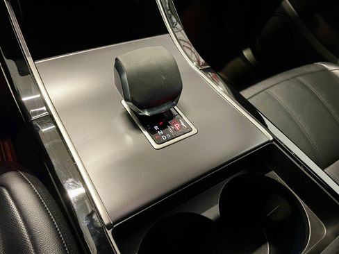 Certified 2024 Land Rover Range Rover Evoque Dynamic SE image 20