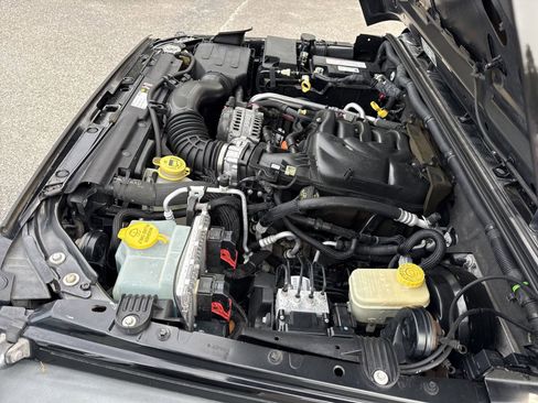 Used 2014 Jeep Wrangler Unlimited Sport w/ Quick Order Package 24S image 28