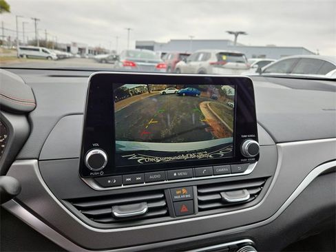 New 2025 Nissan Altima 2.5 SR image 25