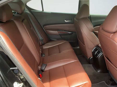 Used 2016 Acura TLX FWD image 20