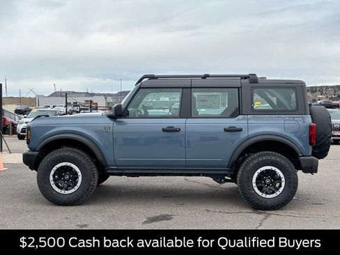 New 2025 Ford Bronco 4-Door w/ Sasquatch Package image 2