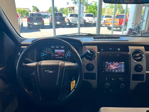 Used 2011 Ford F150 XLT w/ XLT Chrome Pkg AWD/4WD image 20