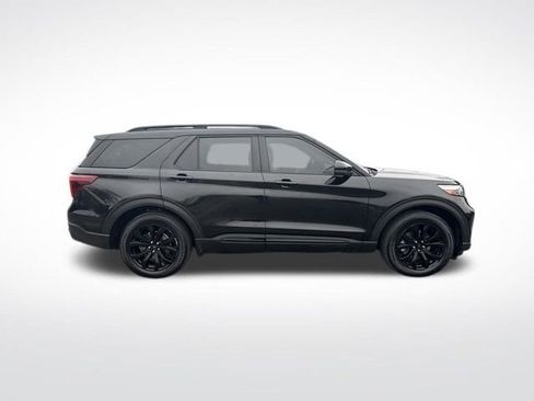 Used 2020 Ford Explorer ST w/ Premium Technology Package image 6