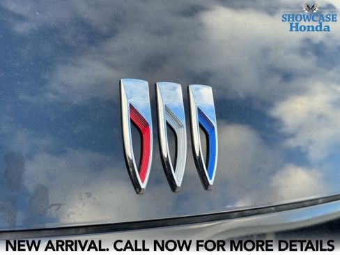 Used 2025 Buick Envision Sport Touring image 10