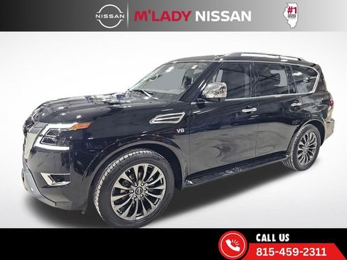 Used 2022 Nissan Armada Platinum image 3