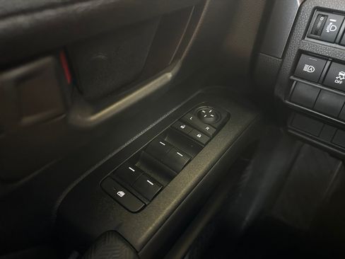 Used 2025 Toyota 4Runner SR5 RWD image 16