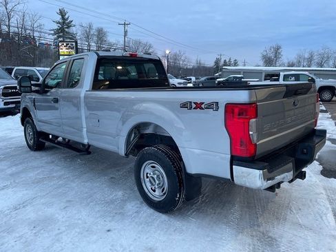 Used 2020 Ford F250 XL w/ Power Equipment Group image 5