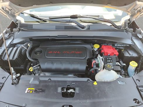 Used 2020 Jeep Compass Limited AWD/4WD image 27