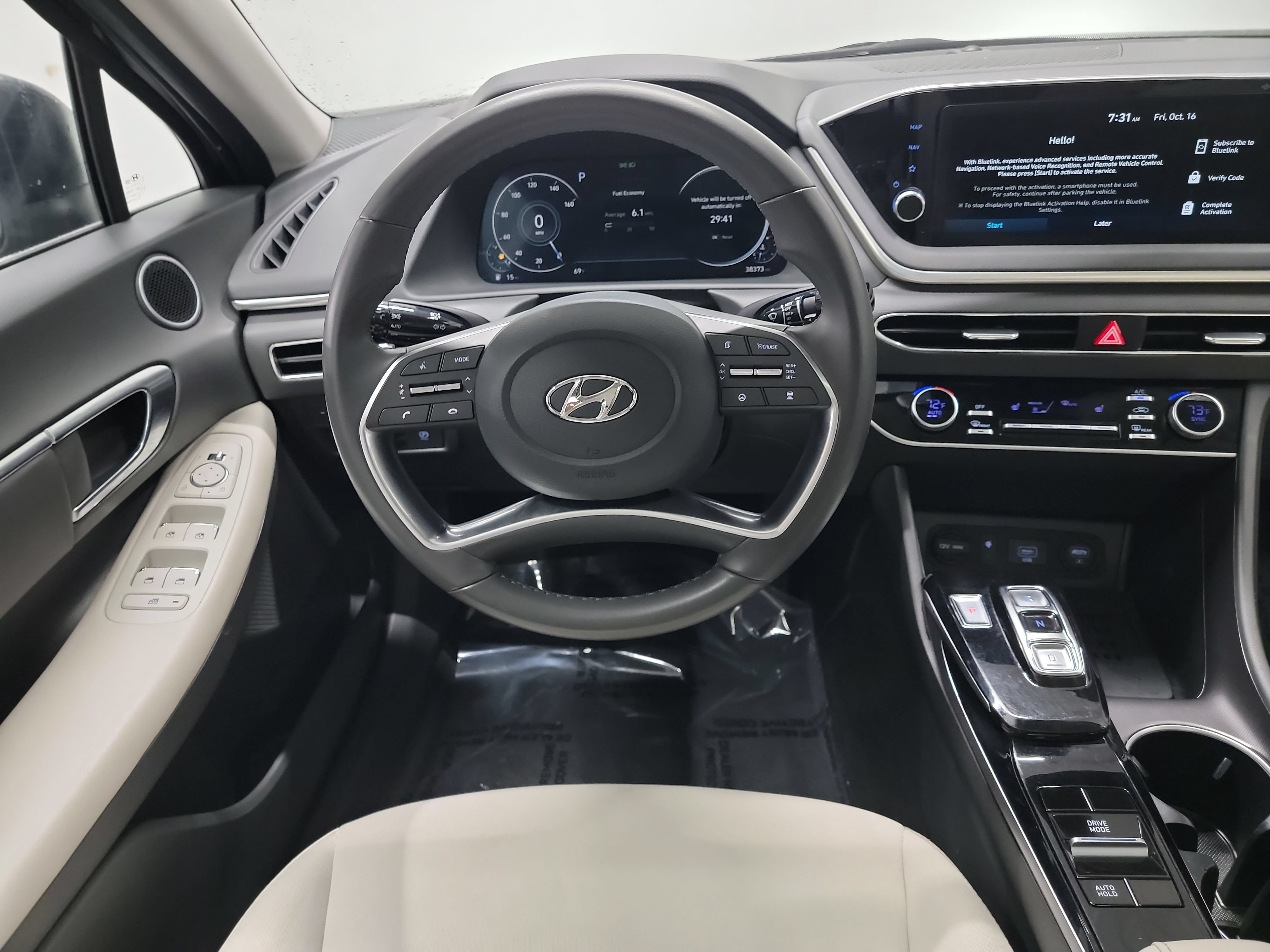 Used 2023 Hyundai Sonata SEL w/ Convenience Package FWD image 16