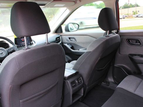 Used 2021 Nissan Rogue S FWD image 22
