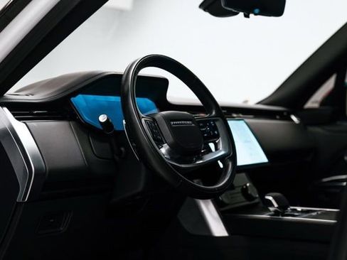 Used 2023 Land Rover Range Rover Autobiography image 11