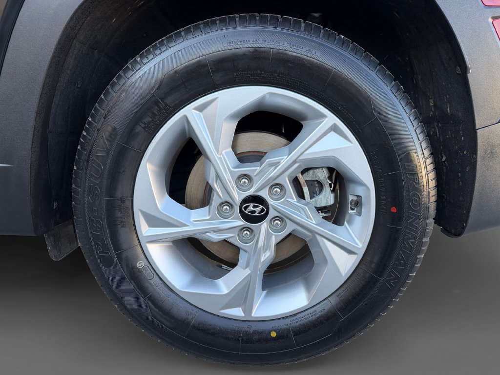 Used 2022 Hyundai Tucson SEL FWD image 11