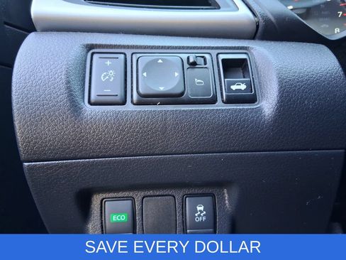Used 2019 Nissan Sentra SV FWD image 11