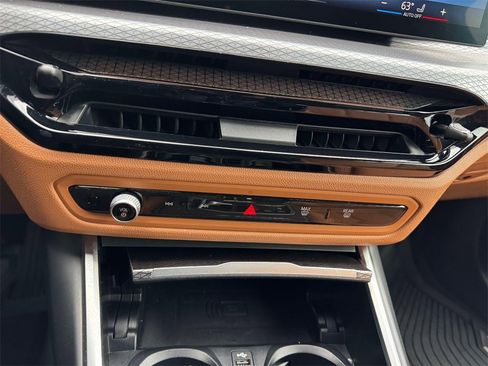 Certified 2025 BMW 430i xDrive Coupe w/ Convenience Package image 11