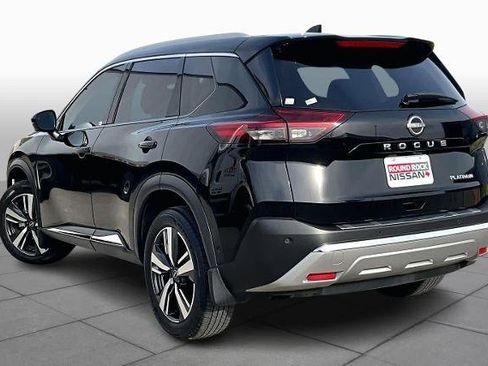 Certified 2022 Nissan Rogue Platinum w/ Head-Up Display Package image 12