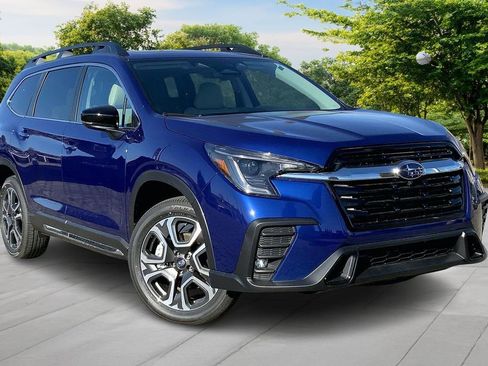 New 2026 Subaru Ascent Limited image 2