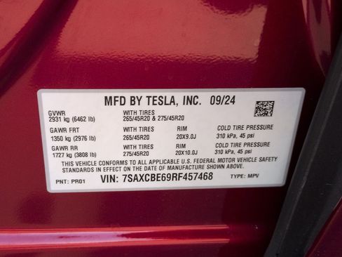 Used 2024 Tesla Model X Plaid image 35