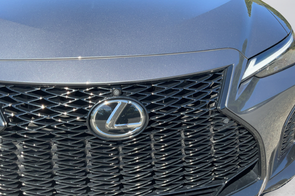 Used 2025 Lexus IS 350 F Sport w/ Navigation Package RWD image 26