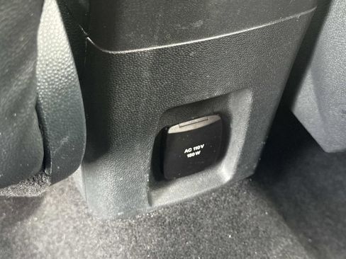 Used 2018 Ford EcoSport Titanium image 17