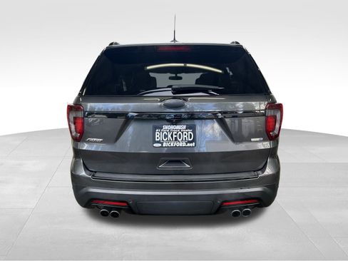 Used 2018 Ford Explorer Sport image 4