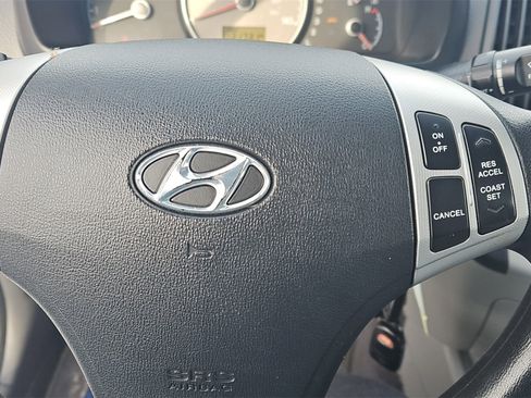 Used 2009 Hyundai Elantra GLS image 11